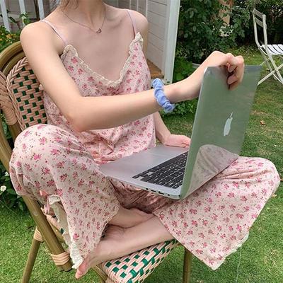 Sommerpysjamas sett i bomullsblanding med blomstermønster: Søtt, Lett, Utendørs-Klar Loungewear for Kvinner