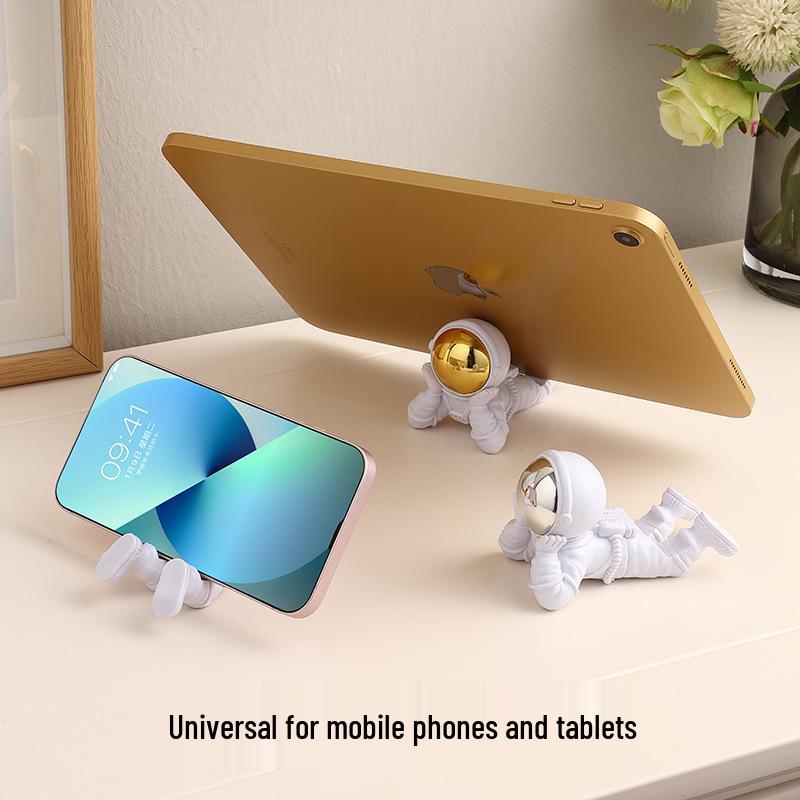 Pamiątka astronauty: Kreatywna ozdoba na biurko i uchwyt na telefon do salonu lub na prezent