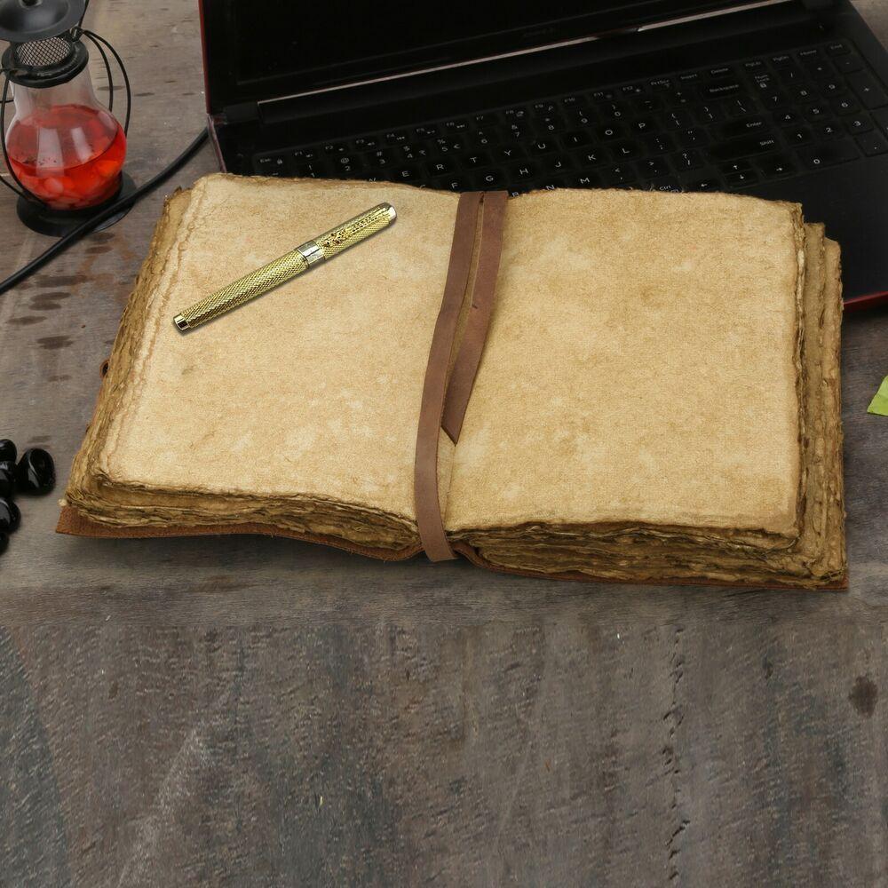 Vintage kožený deník kniha Shadow Grimoire Starožitné Deckle Paper Heart