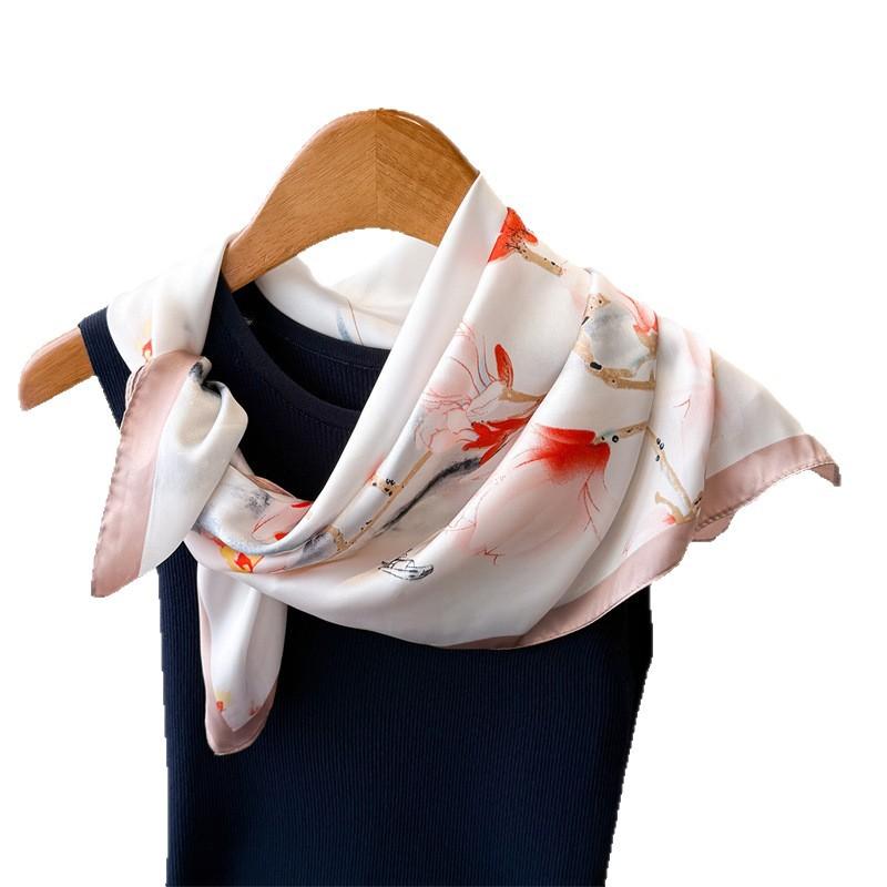 Magnolien-Charme Druck Simulation Seidenschal Quadratischer Schal High-End Stola Vielseitiger Hals Kleiner quadratischer Schal Kopftuch