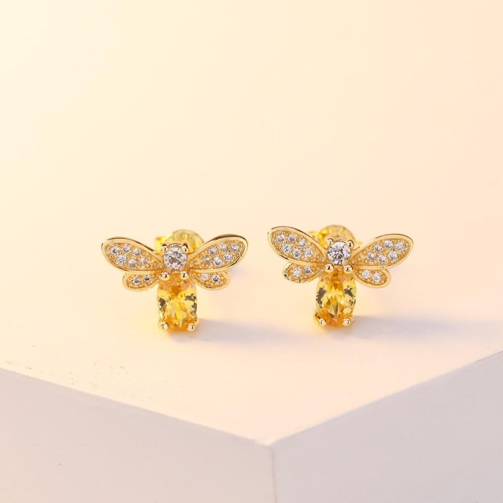 Bee Necklace Set for Women Elegant Citrine Earrings Minimalist Diamond Ring Collarbone Jewelry Gift