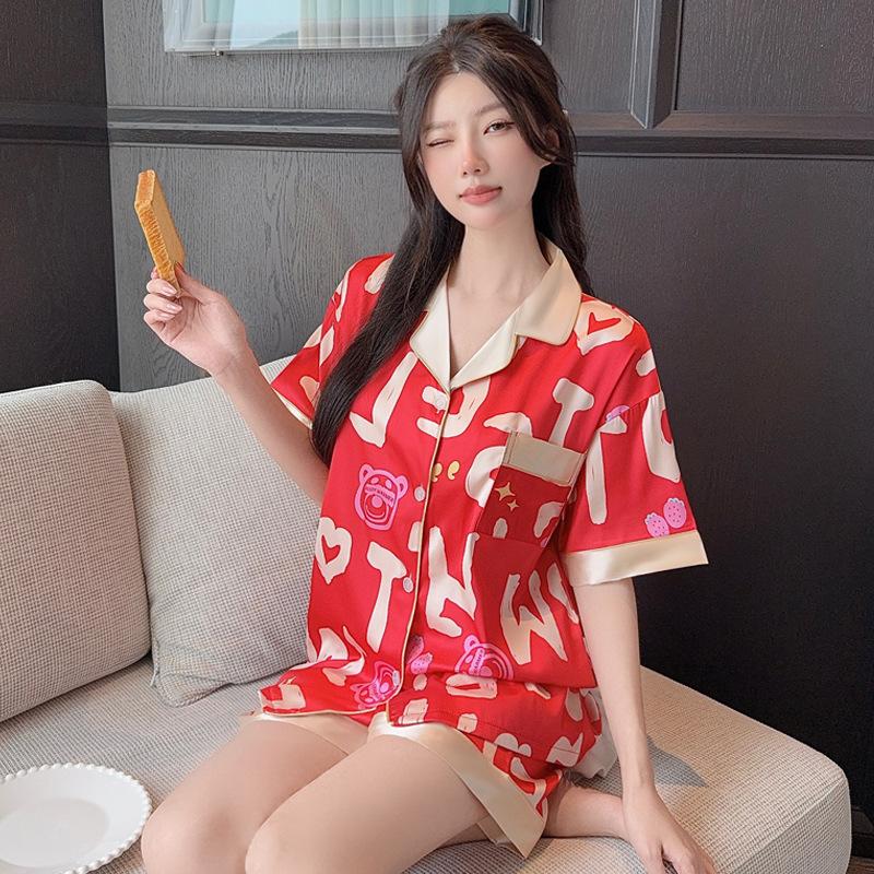 Contrasting Color Strawberry Bear Ice Silk Pajamas Women'S Summer Short-Sleeved Fashion Loungewear Suit Can Be Worn Outside