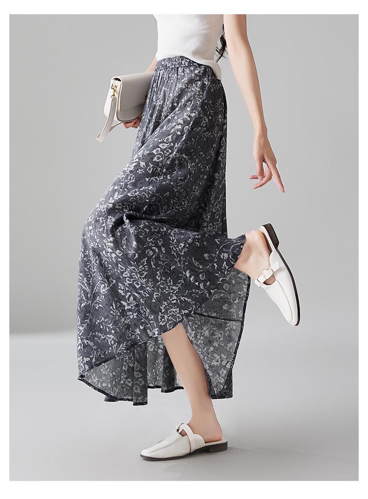 High Waisted Printed Skirt