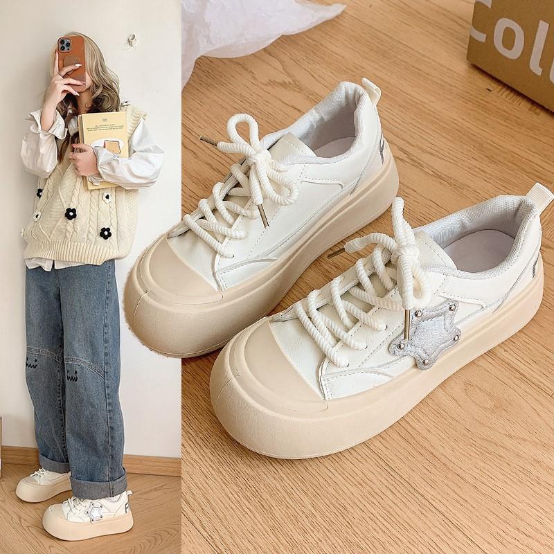 Fashion 2025 Star-Embellished Chunky Platform Sneakers Women Trendy Thick-Sole Casual Shoes, Versatile White Sneakers for Daily Wear