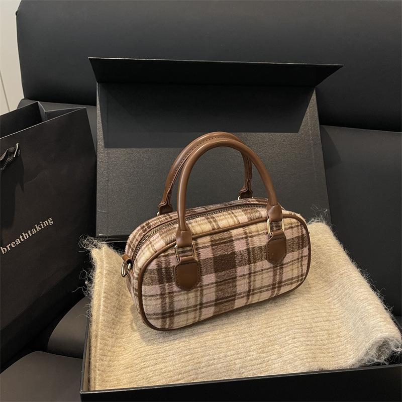 Hochwertige Karotasche Damen neue Mode Umhängetasche tragbare Bowlingtasche