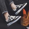 Luxury Men's Spring and Autumn 2024 New Versatile Design Feel Casual Shoes Youth Thick Sole Anti Slip Sports Board Shoes