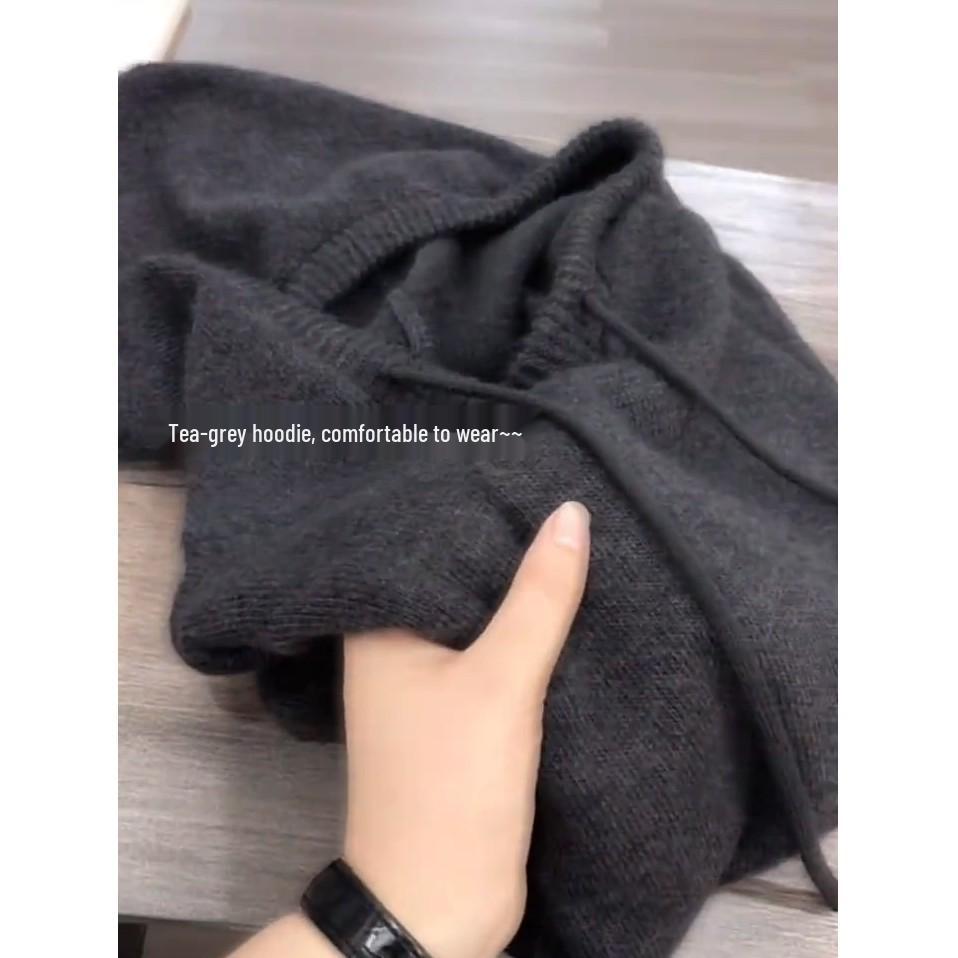 

Winter 2025 Women s Casual Age-Reducing Loose Knit Hooded Pullover Set in Solid Colors XL [115-125 kg recommended]