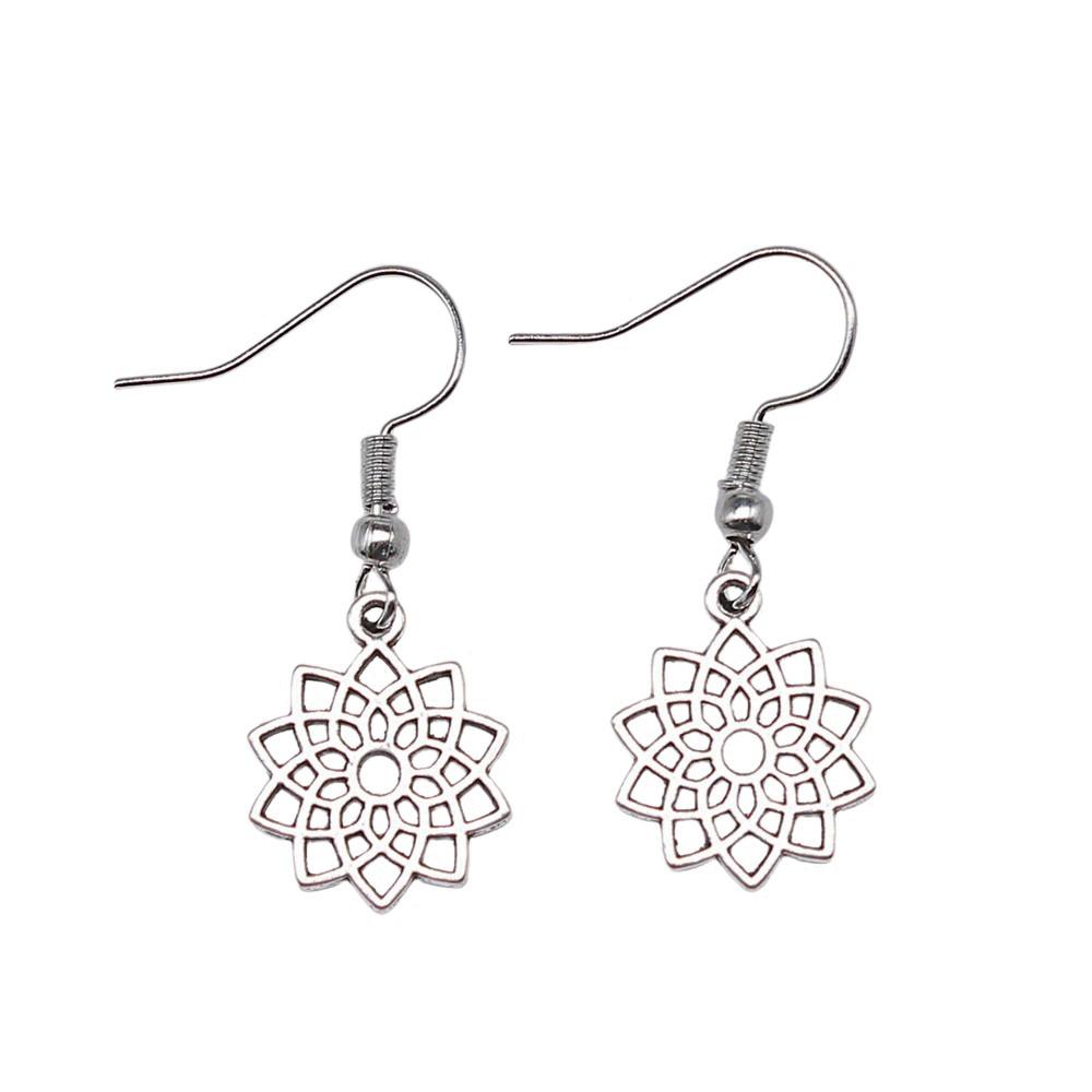 Filigree Teardrop Dangle Earrings Vintage Boho Leaf Drop Earrings For Women Ethnic Retro Jewelry