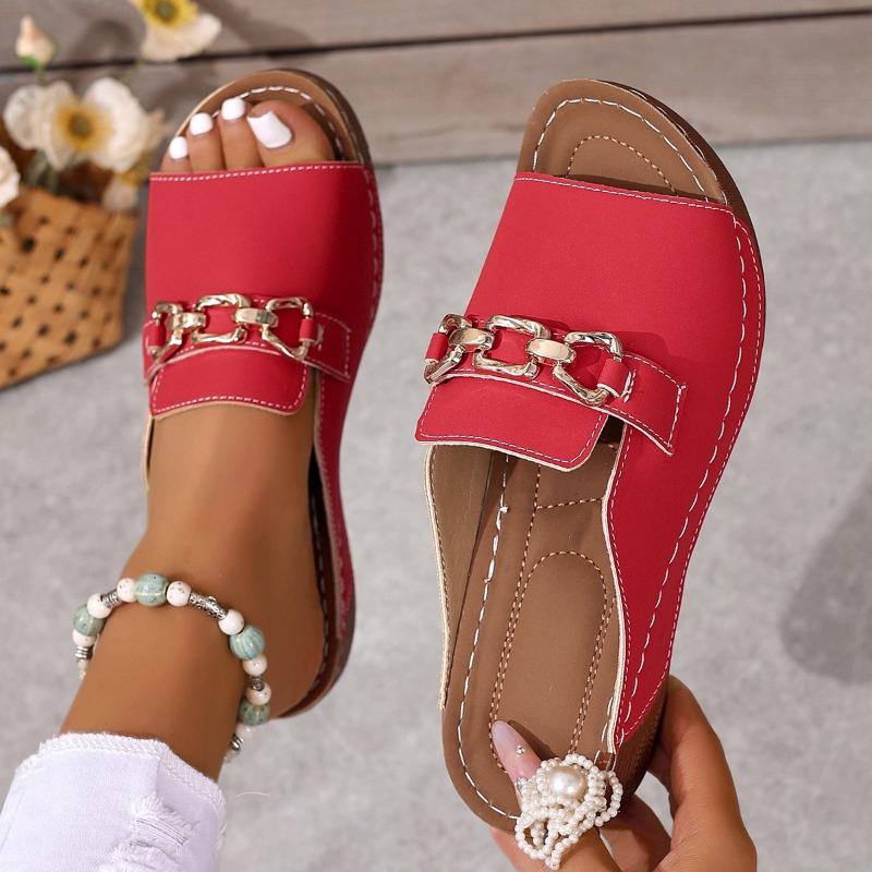 Large size summer new women's thick-bottomed cool slippers metal buckle decorative slippers women