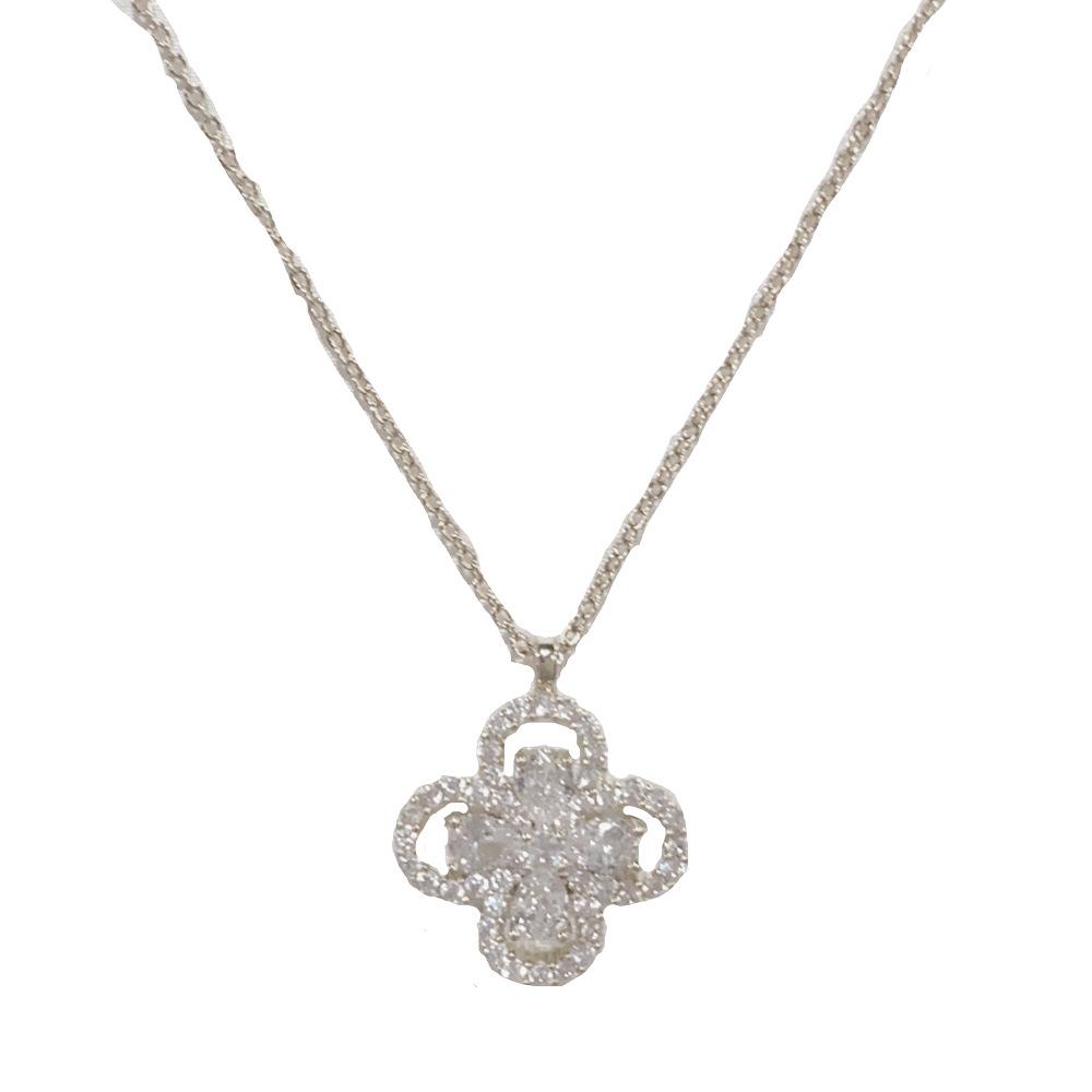 Exquisite Zirconia Four-Leaf Clover Stud Earrings and Necklace Set: Elegant Light Luxury with a High-End Feel.