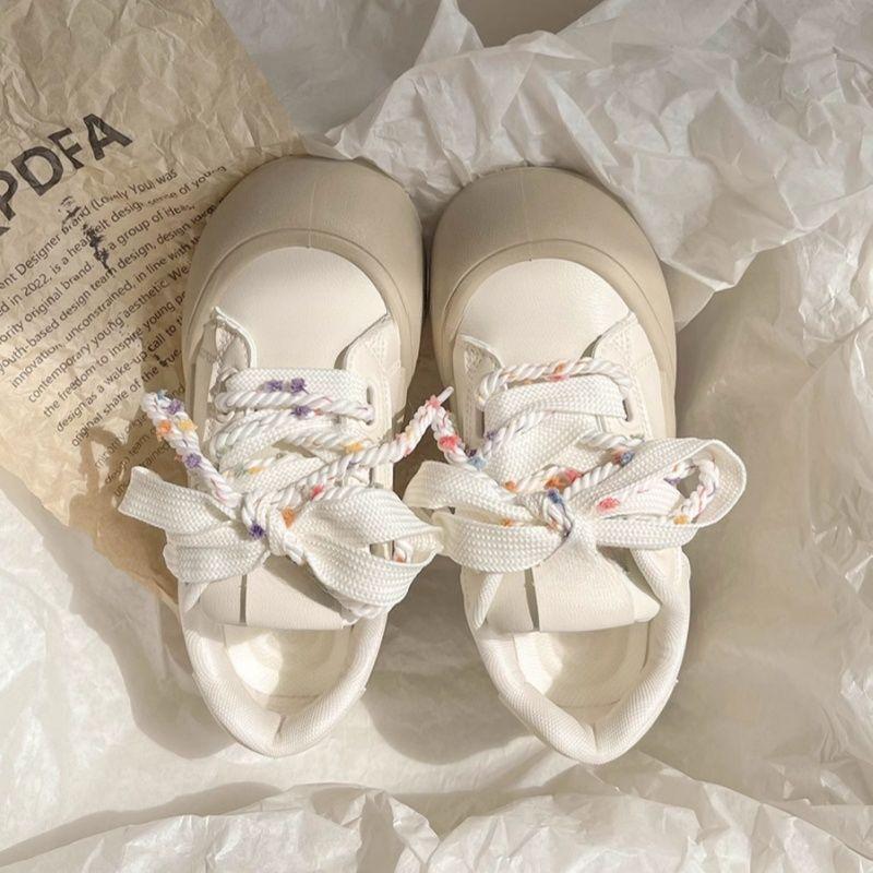 

Versatile little white shoes thick baseplate shoes women s new spring and autumn bread shoes muffin sole casual big head shoes 40