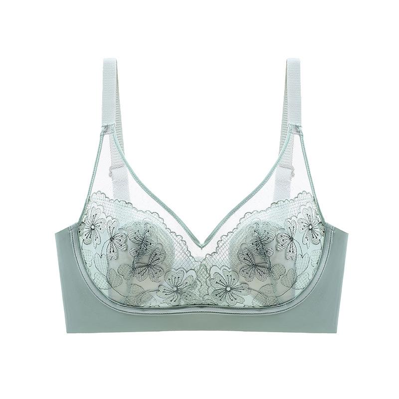 Summer new products are comfortable, ultra-thin, steel-free bras, gathered and adjusted upper support, large breasts and small underwear,women's bras.