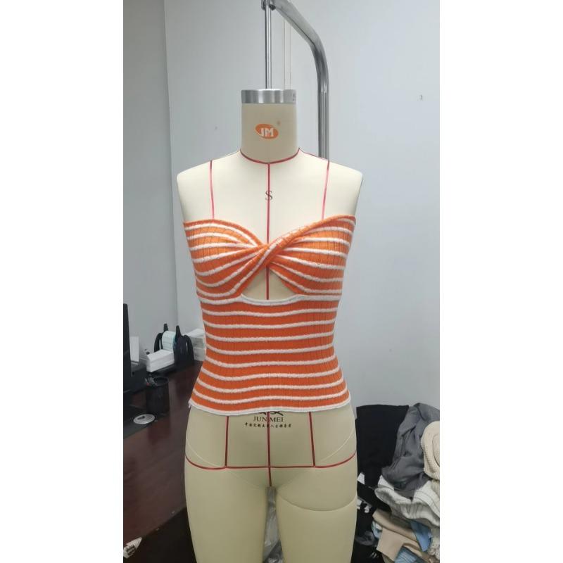 Frühlings- und Sommer-Damenpullover Gestrickte Neckholder-Tops und trägerlose Westen