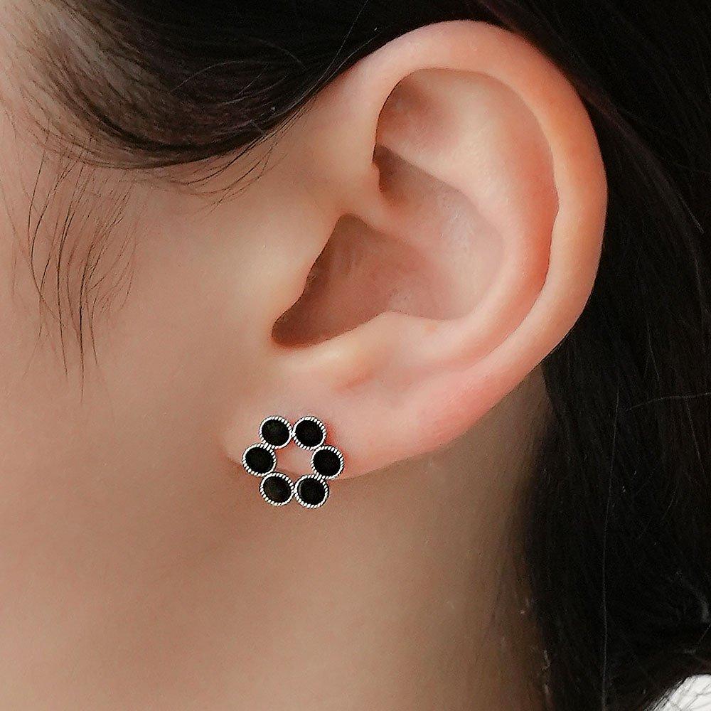 [Worn by Gong Seung Yeon and Oh My Girl's Yubin] Six Circles Connect Earrings