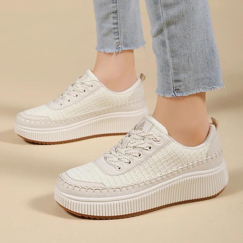 2025 Women's Shoes 2024 New Fashion Casual Trend Sports Versatile Plus Size Color Thick Soled Casual Board Shoes Women Sneakers