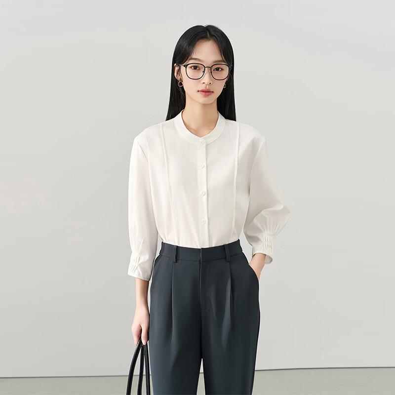 Miss Byrd Women s Round Neck Professional Blouse M