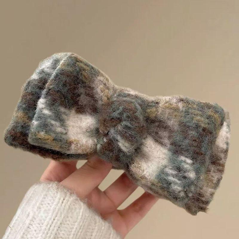 Bow Shaped Meatball Head Grab Clip Women's High-end Shark Clip New Unique and Beautiful Hairclip Fashion Hair Accessory Autumn