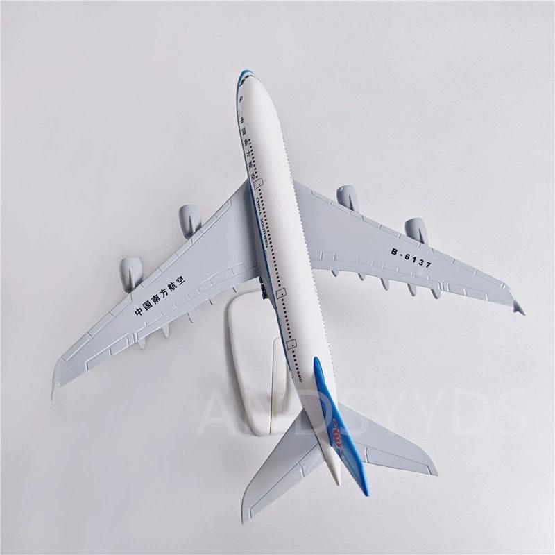 China Southern Airline A380 plane model 20cm Metal alloy diecast Airplane Replica Toy planes collectible aircraft