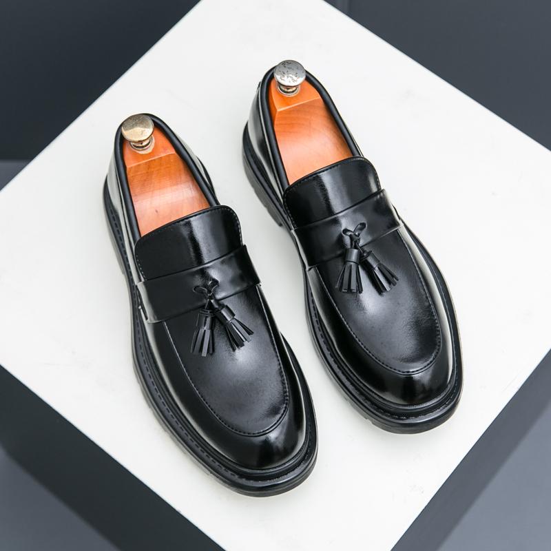 Fashion Leather Shoes For Man Genuine Leather Big Size Shoes High Quality Designer Formal Shoes Casual Shoes Fashion Business