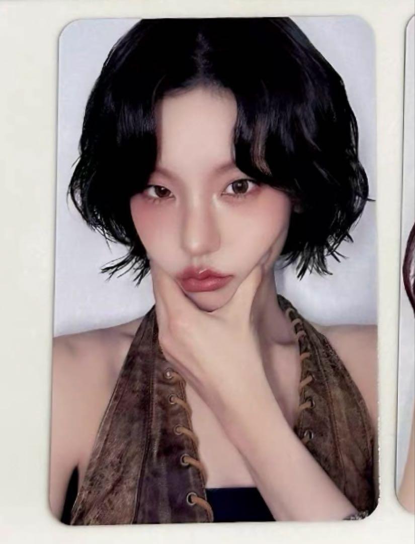 

[USED] ITZY Yeji GWBG Makestar Autograph Session Winner Limited Edition (80 pieces) Trading Card