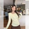 Brown Korean slanted shoulder swing collar long-sleeved T-shirt women's autumn bottoming off-the-shoulder pleated thin inner top