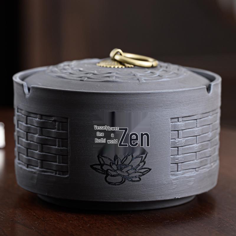 Zisha Ceramic Ashtray with Lid: Medium, Fly-Proof, Retro Home & Office Decor for Extinguishing Cigarettes.