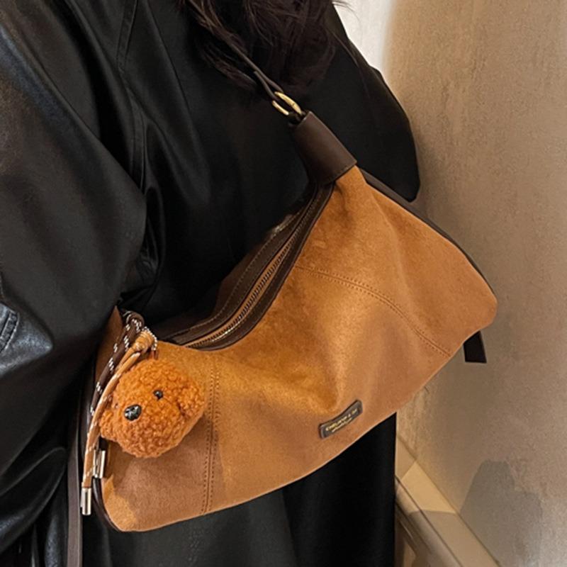 Retro niche simple bag new winter messenger bag casual and fashionable women's shoulder armpit bag