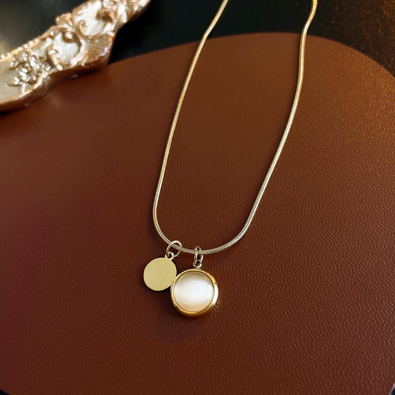 Minimalist Titanium Steel Clavicle Necklace with Pearl Pendant for Women - Versatile Cold Style Fashion Jewelry