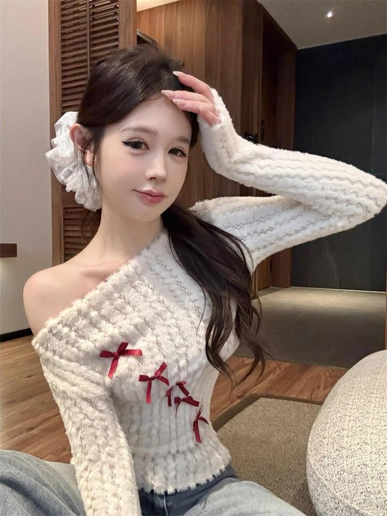 Bowknot Cold Shoulder Knit Top - Women's Slimming Autumn Chic with Long Sleeves