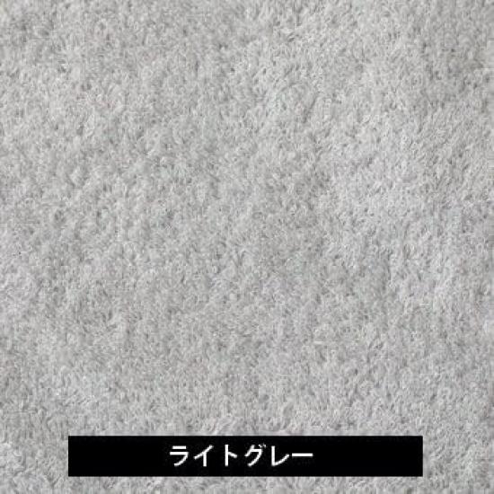 A skincare-like bath towel that reduces stress on your skin. Imabari Towel, Light Gray, Cotton, 68 x 140cm, Made in Japan. Minimizes friction and