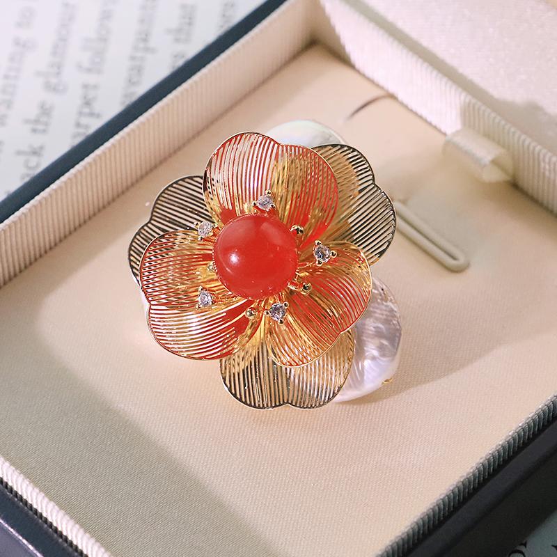 Baroque Natural Freshwater Pearl Red Natural Stone Brooch Handmade Brooch Women s Jewelry Accessory GO0013B