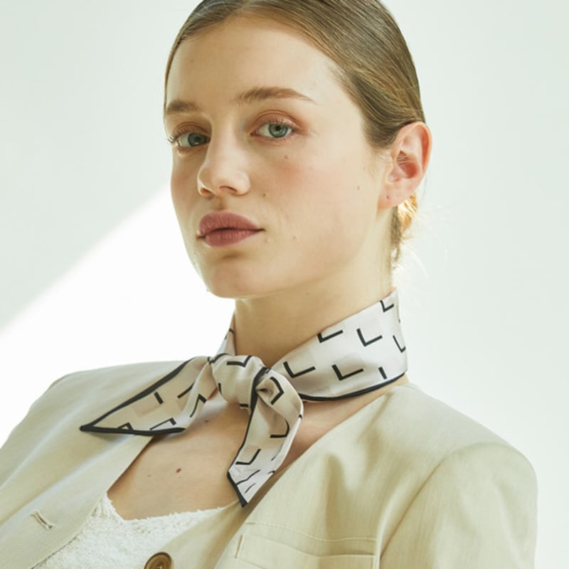 ANA MAISON Picture Window Silk Twilly Scarf [PMT-1384]