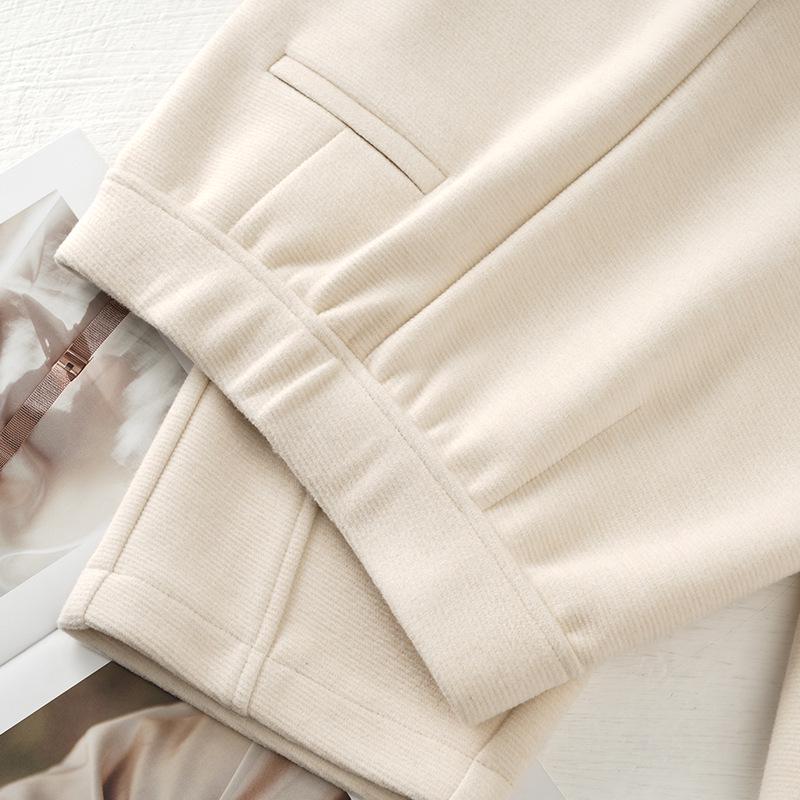 Women's 2026 Autumn/Winter Loose Slimming Woolen Crop Pants