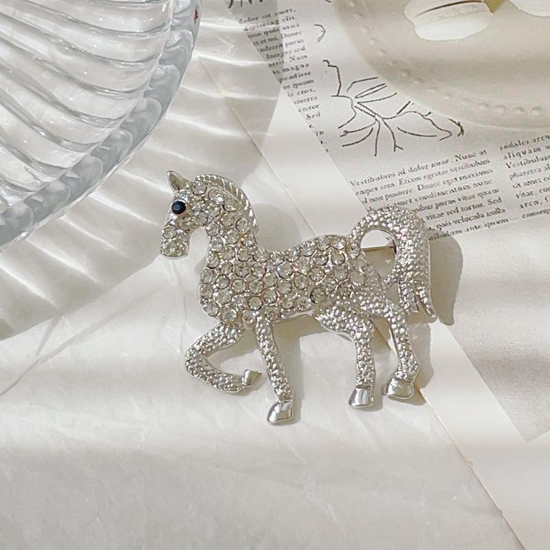 Exquisite  Running Horse Brooches For Women Men 4-Color Enamel Animal Brooch Pins Year Of The Horse Party Jewelry Gift