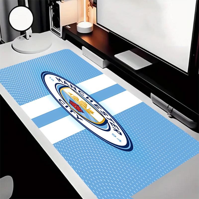 Manchester City Fußballclub Thema Premium Rutschfestes Mauspadd mit Genähten Kanten, Strapazierfähiges Gummi-Material, für Schreibtisch & Gaming Tolle Geschenke