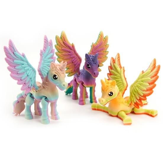 3D Printed Horse Ornament Articulated Horse Winged Unicorn Toy Flexible Animal Fidget Toy with Movable Joints for Home Office Stress Relief Desktop