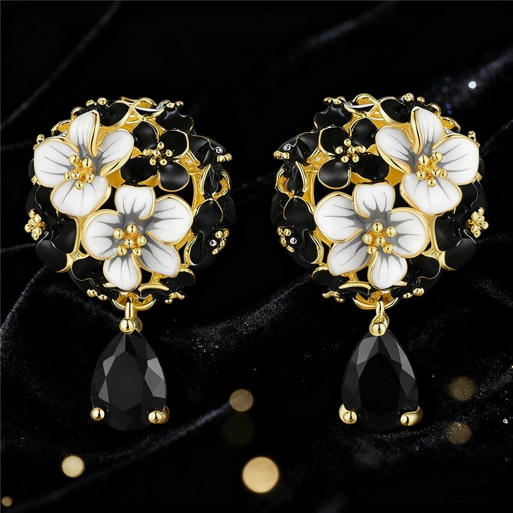 Female White Enamel Black Stone Flower Stud Earrings Vintage Gold Color Wedding Party Gift  For Women