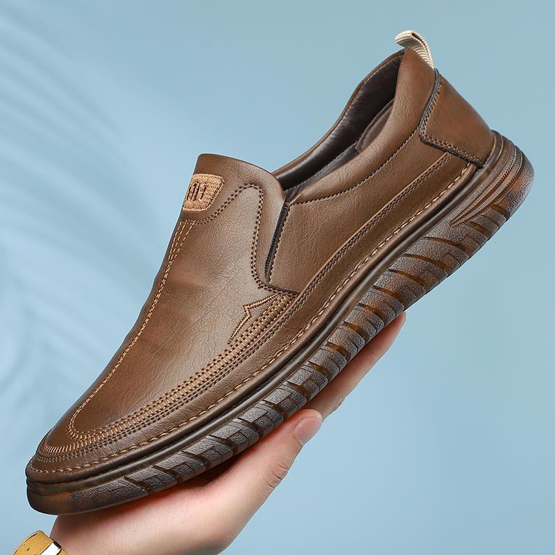 Hand Sewn Oxford Soft Soled Genuine Leather Men's Shoes Breathable Casual Leather Slio On Shoes In Spring Autumn Loafers D08