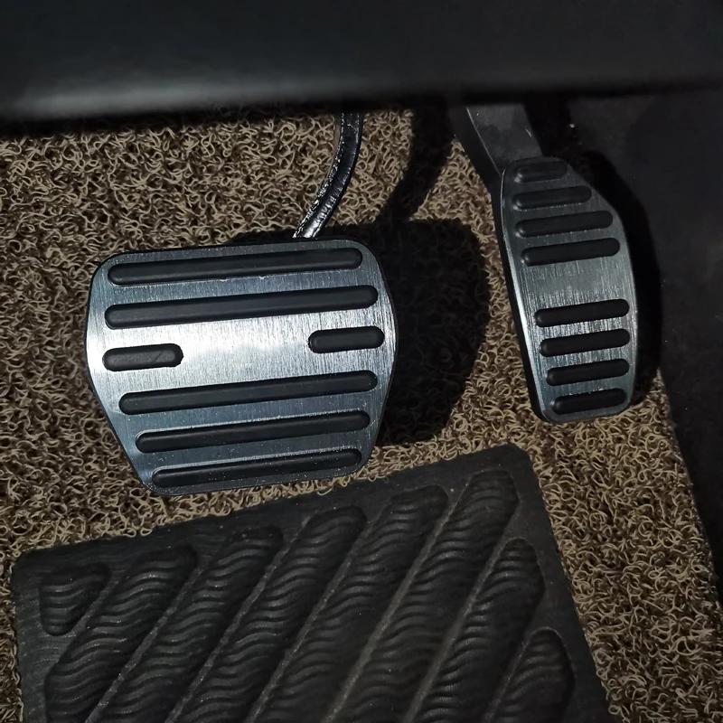 Pro Nissan Rogue 2024 AT Hliníkový plynový pedál Brzdový pedál Neklouzavá podložka Doplňky pro styling interiéru vozu