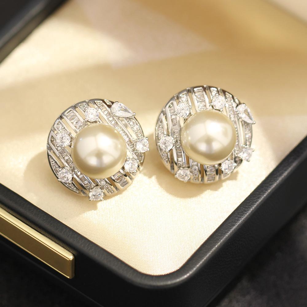 Европейские и американские ретро-модерн геометрические серьги с инкрустацией камнями, преувеличенная индивидуальность и универсальность, изысканные двухцветные серьги-гвоздики с имитацией жемчуга