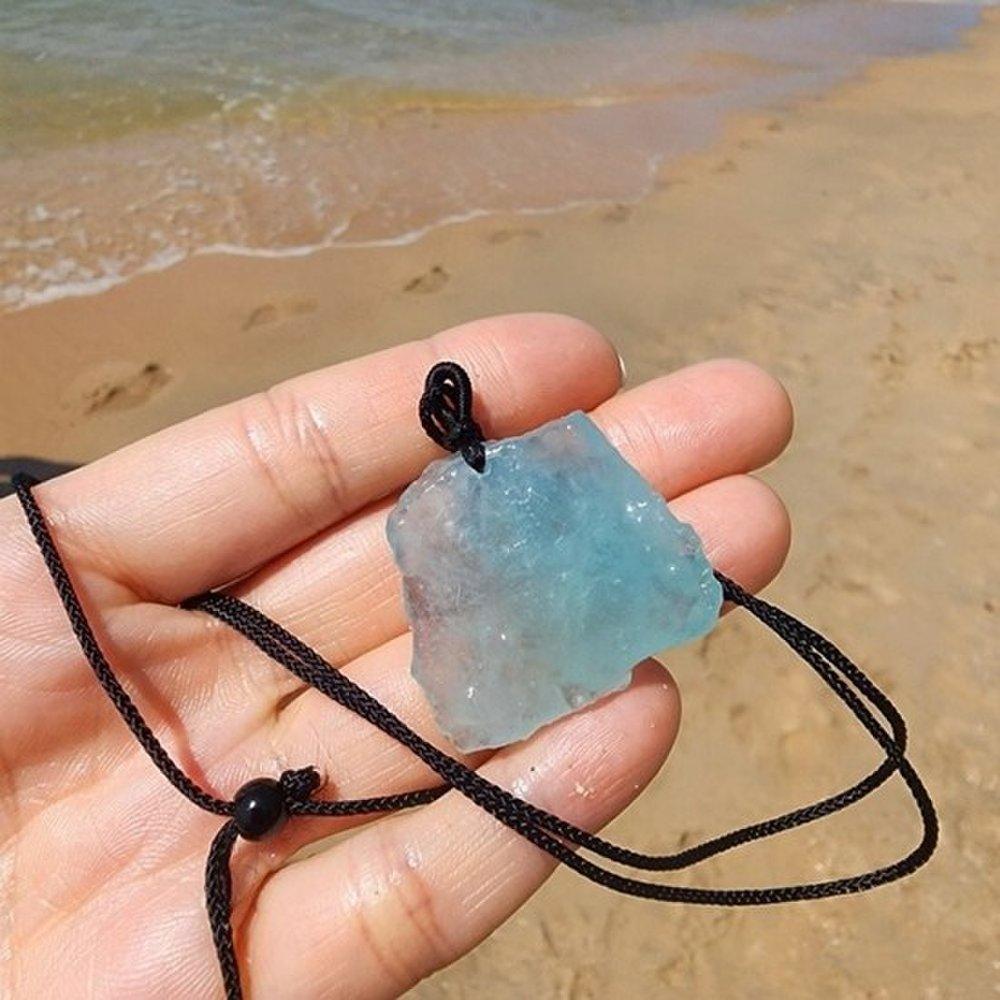 Jade-colored aquamarine loose stone knot string necklace, unisex gemstone couple necklace