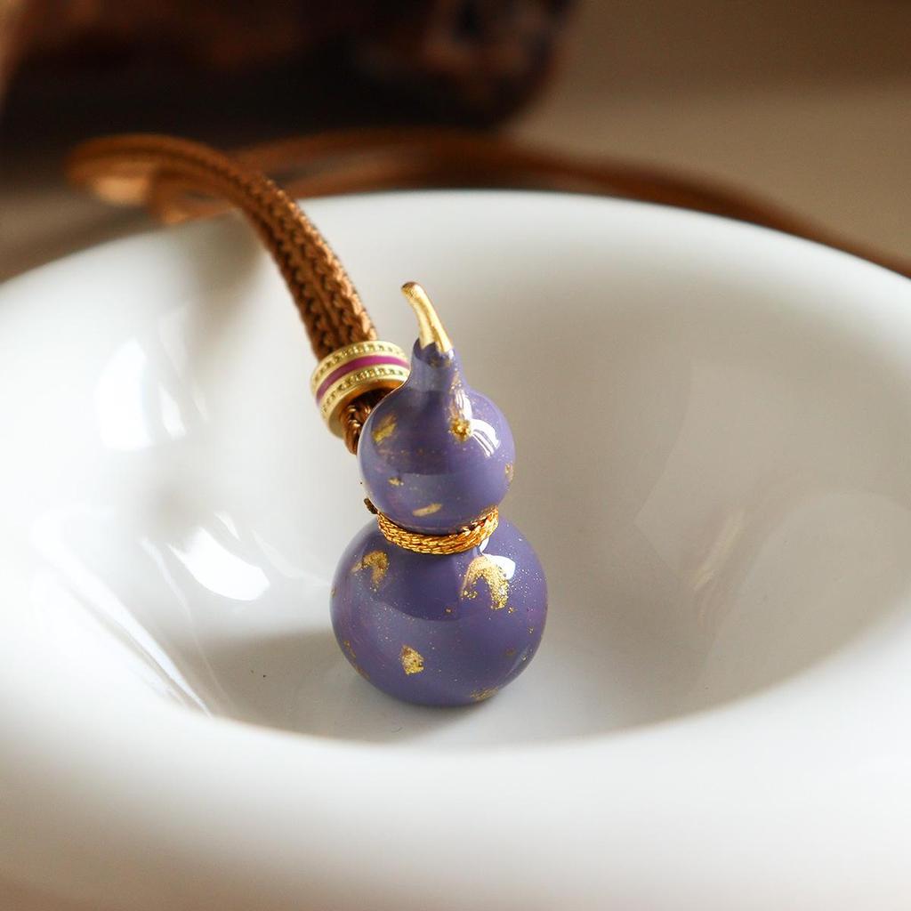 Dopamine Drip Colorful Gourd Necklace - Light Luxury Fashion Sweater Chain for Women, Spring/Summer Collection