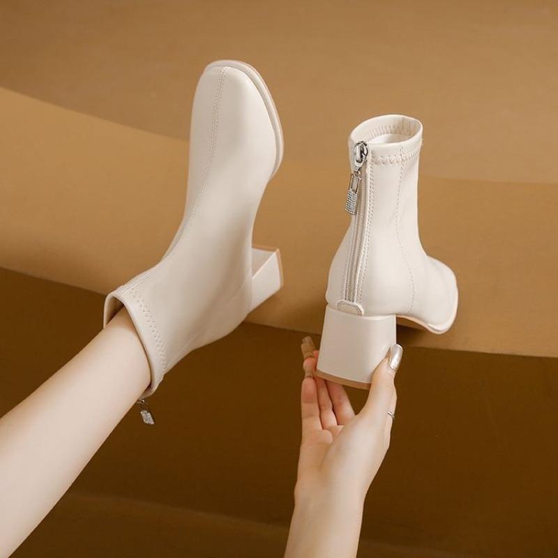 Soft Leather Shoes, Short Boots, New Thick-heeled Boots, Square-toed Fleece Short Boots for Women