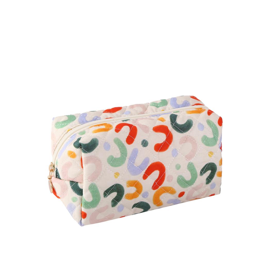 Quilted Cosmetic Bag with Floral Print Large Capacity Makeup Organizer Travel Toiletry Storage Pouch for Women