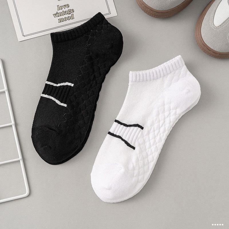 

Мужские массажные носки-подследники на лето, черно-белые, короткие, универсальные, дышащие, теплые, до середины икры. Black and White Massage Sole