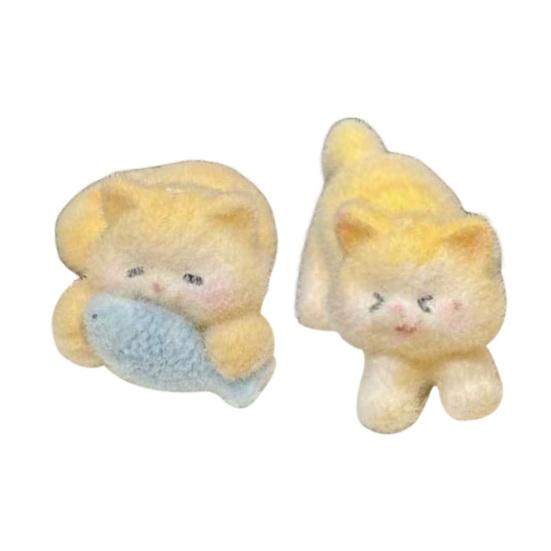 Hairpin Flocked Cat Hug Fish Design Hair Clip Soft Healing Multiple Expression Styles Versatile Hair Accessory