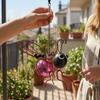 Solcellsdriven Hängande Bi-lampa Utomhus Metallbi-figur Trädgårdsdekoration Vattentät Solcellsdriven Bi-lampa för Uteplats Gård Balkong Staket Veranda