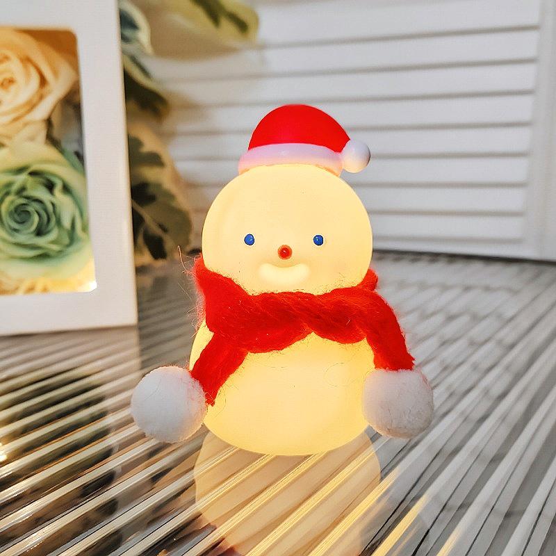 Lumină de noapte Om de zăpadă de Crăciun: Decor și Cadou Creativ Luminos de Desene Animate