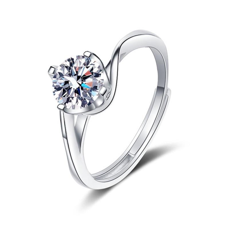 Bague Ringen 1ct VVS Moissanite Jewelry Snubní prsten 925 Sterling Silver pokovený bílým zlatem Čtyři otevřené prsteny Twist Design s drápy