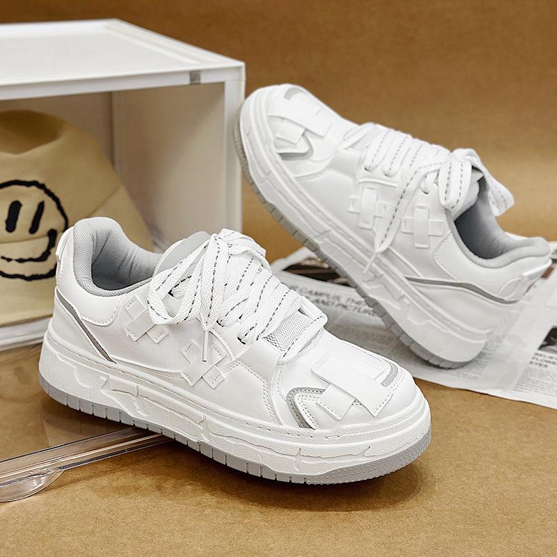 

8902 Черные кроссовки Black Warrior: Стильные повседневные кроссовки для папы 39 белый